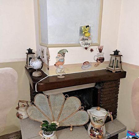 Casa Vacanza Country Holiday Santa Maria La Carita ภายนอก รูปภาพ